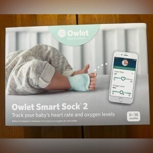 Owlet Smart Sock 2 w/ free gift of Johnson Sleepy  Time Bath products!